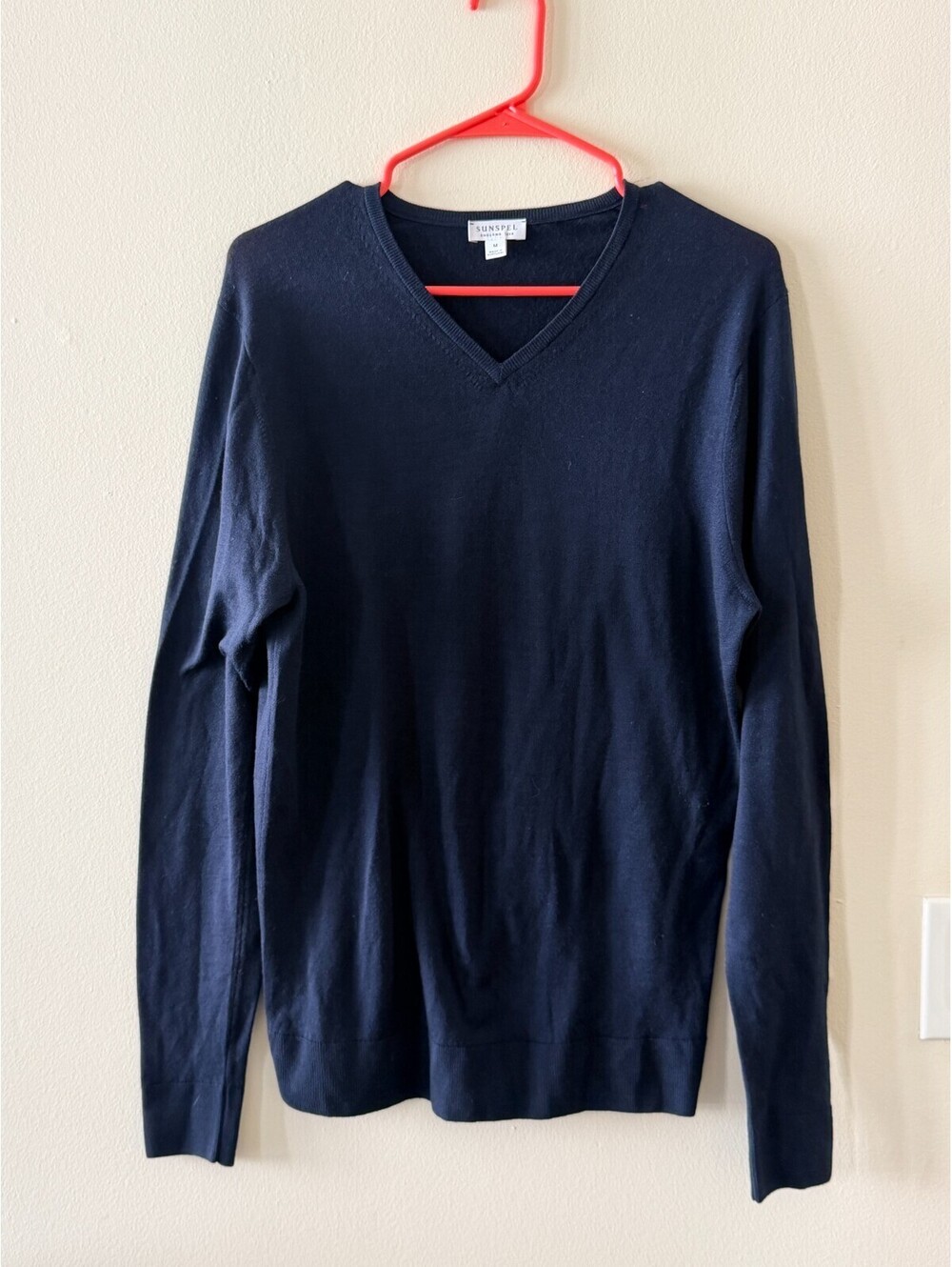SUNSPEL NAVY BLUE V- NECK KNIT LONG SLEEVE SWEATER MEDIUM